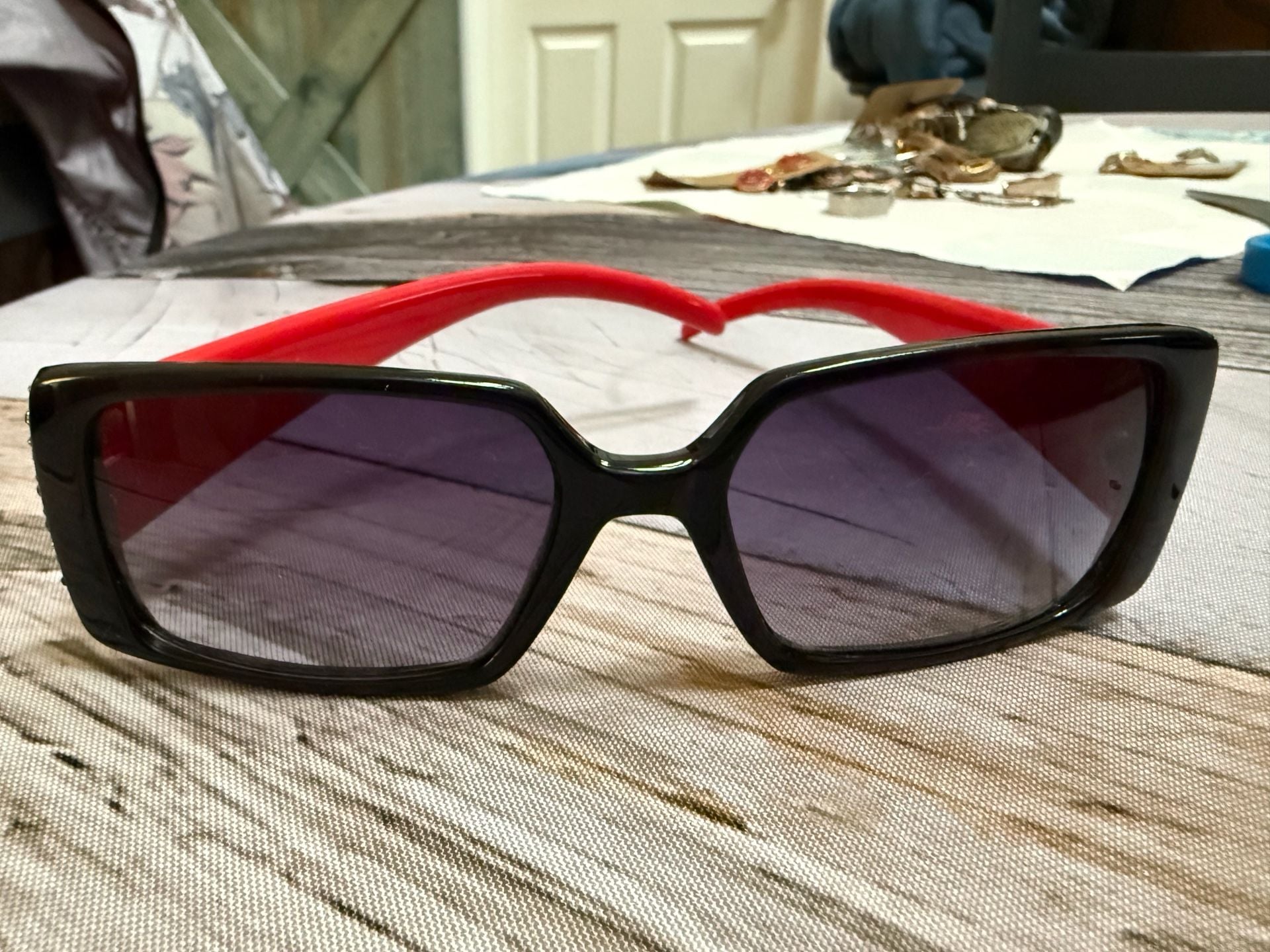 Dolce & Gabbana DG 1632 Sunglasses Black Red Rhinestone Y2K 4