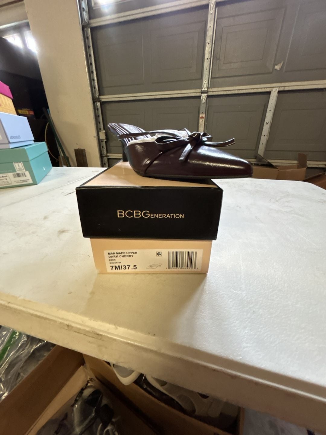 BCBGeneration Deen Size 7M Dark Cherry Bow Kitten Heel Mule Pumps 4