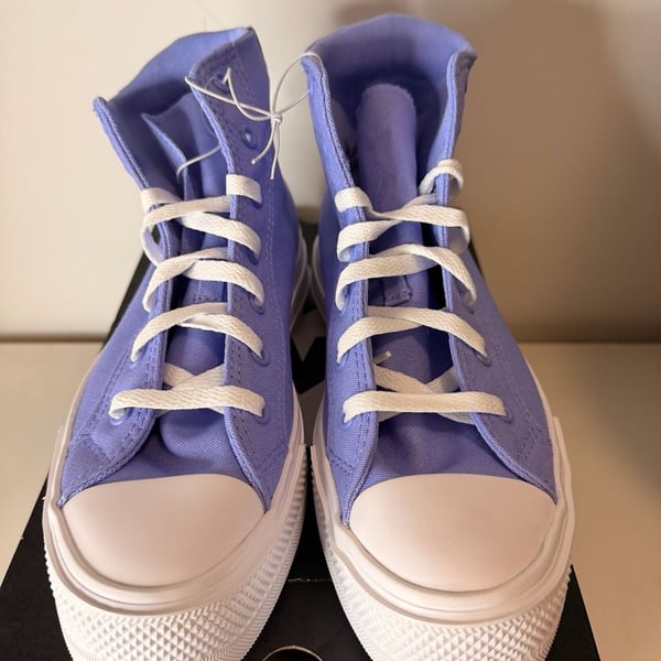 Converse Day One Platform Hi Size 6 Kid Very Peri Purple