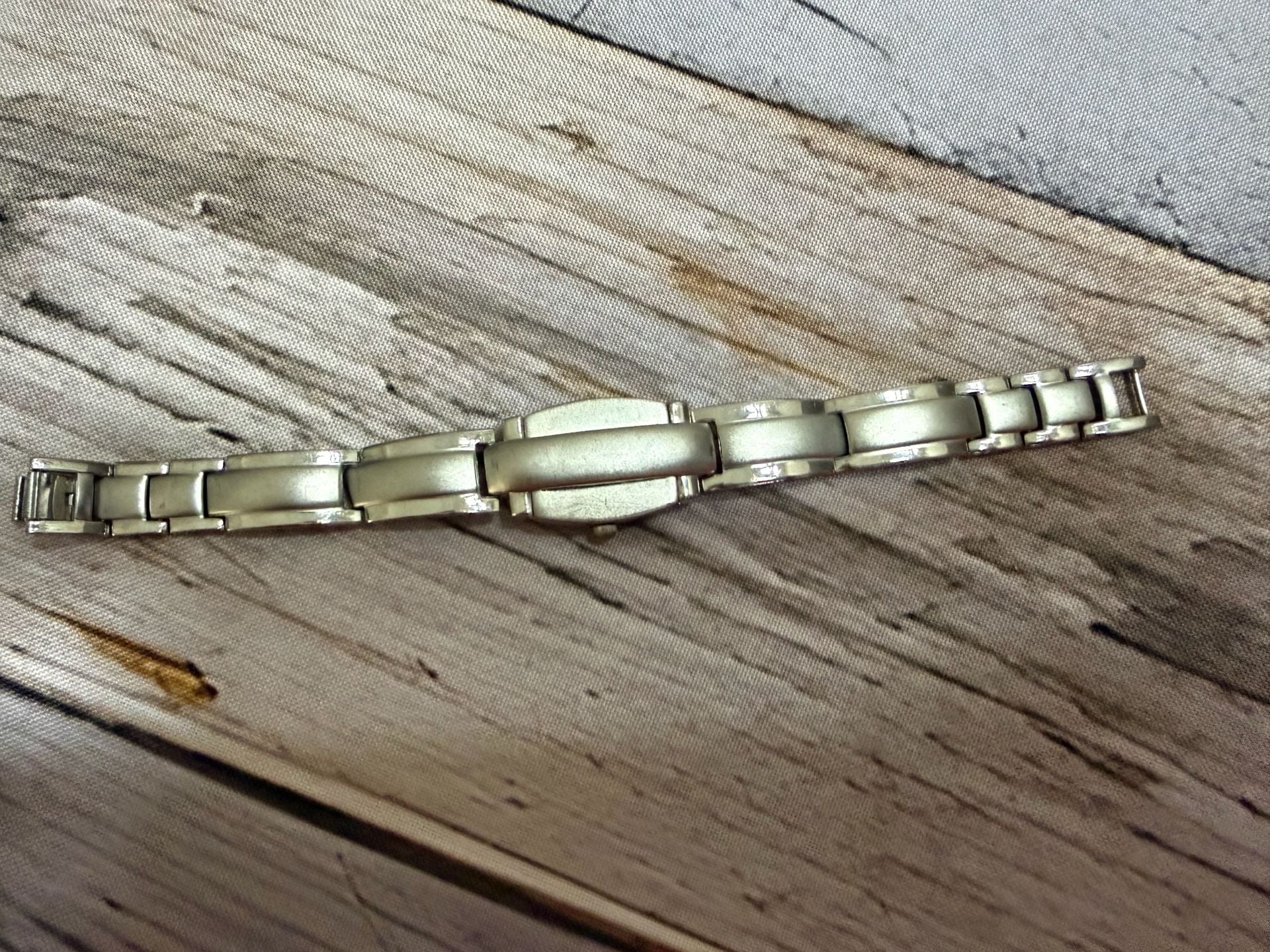 Stainless Steel Quartz Analog Link Bracelet Watch w sliding-face-cover 3