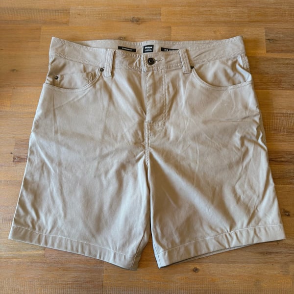 prAna Brion Shorts Men 35 Khaki Stretch Hiking Trail Adjusted Hemmed 7" Inseam