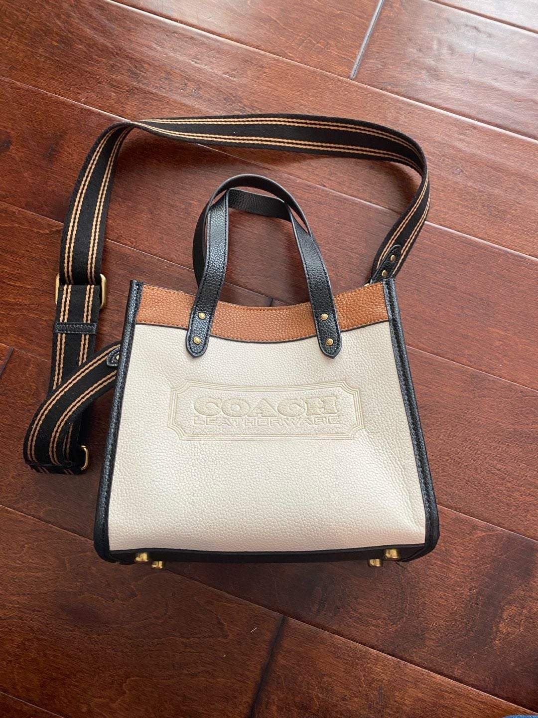 Coach Field Tote 30 Colorblock with Coach Badge Crossbody Bag 2