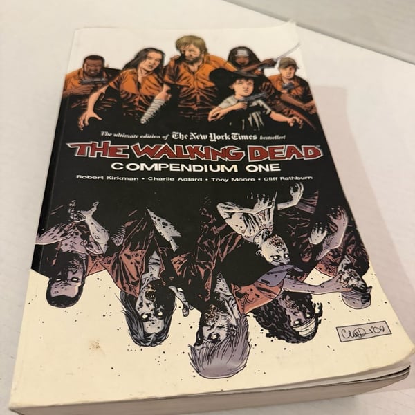 Image Comics The Walking Dead Compendium One Trade Paperback