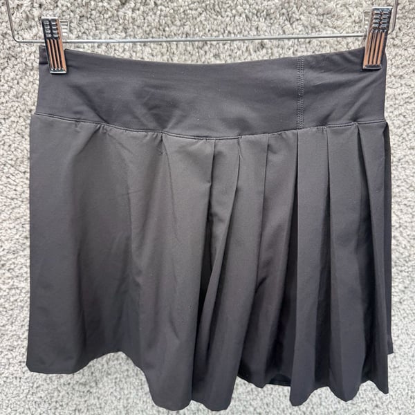 Lululemon Side-Pleat High-Rise Tennis Skirt Black Size 2