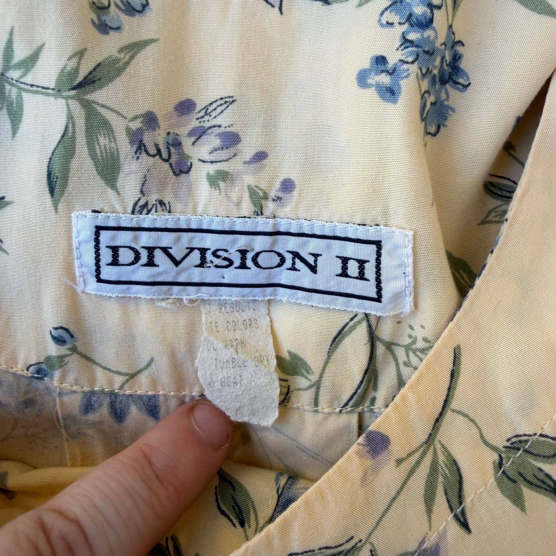 Division II Vintage Floral Maxi Dress Yellow Cottagecore 4