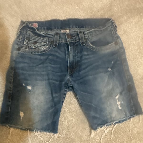 True Religion Denim Shorts Size 33 Distressed Jorts Blue