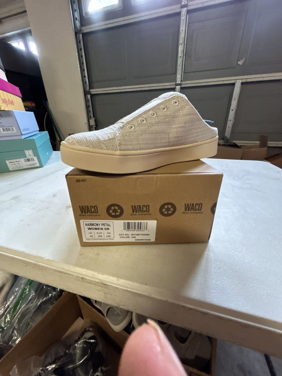 Revitalign Harmony Petal Size 6B Tan Woven Sneaker Mules 4