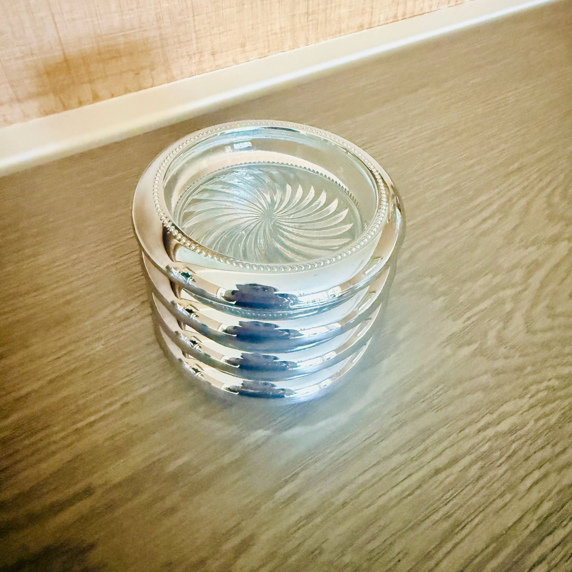 Vintage Silver Plated Glass Coasters Set Of 4 Starburst Swirl Beaded Rim 1