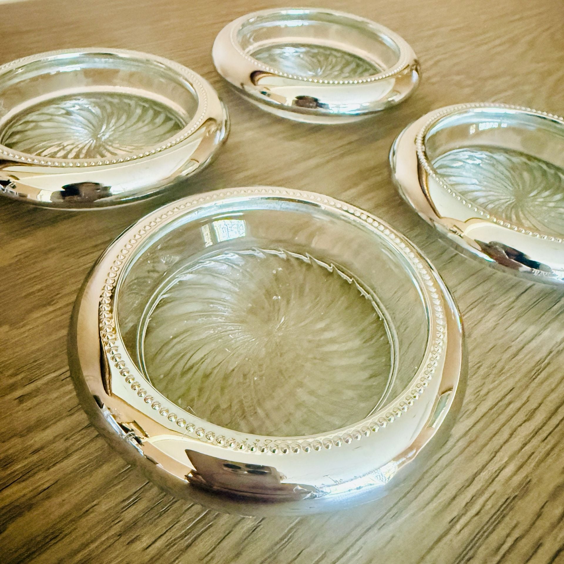 Vintage Silver Plated Glass Coasters Set Of 4 Starburst Swirl Beaded Rim 3