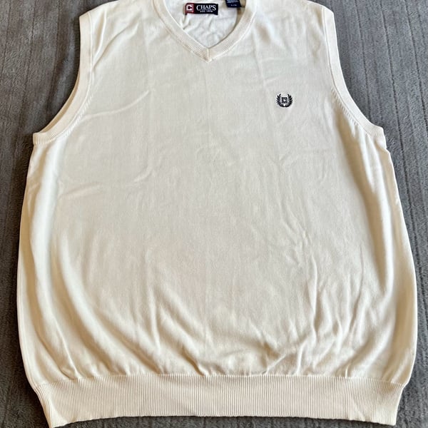 Chaps Est. 1978 Men’s 100% Cotton V- Neck Sleeveless Vest Cream Size L Golf