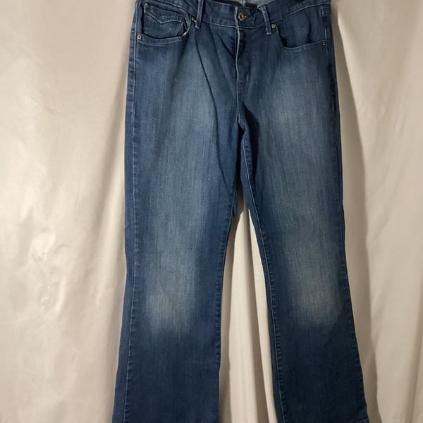 Levi's Demi Curve Classic Boot Cut Size 10/30 Blue Denim Jeans