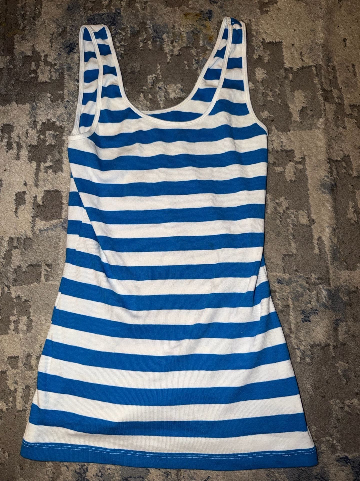 Old Navy Striped Tank Top Size L Blue White Scoop Neck 2