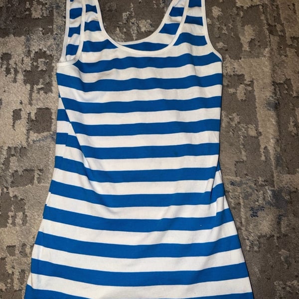 Old Navy Striped Tank Top Size L Blue White Scoop Neck