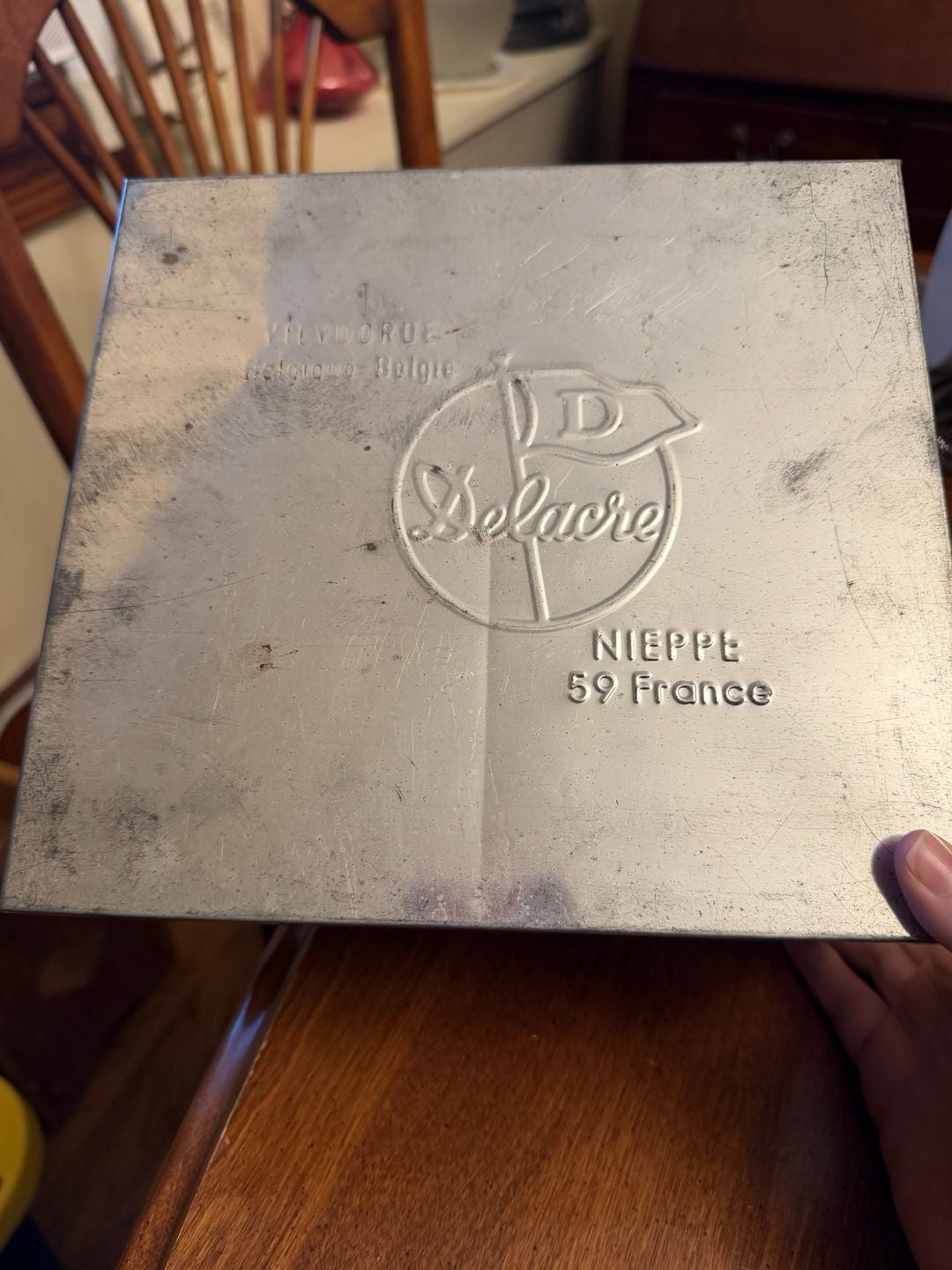 Delacre Vintage Metal Biscuit Tin Box Nieppe 59 France 1