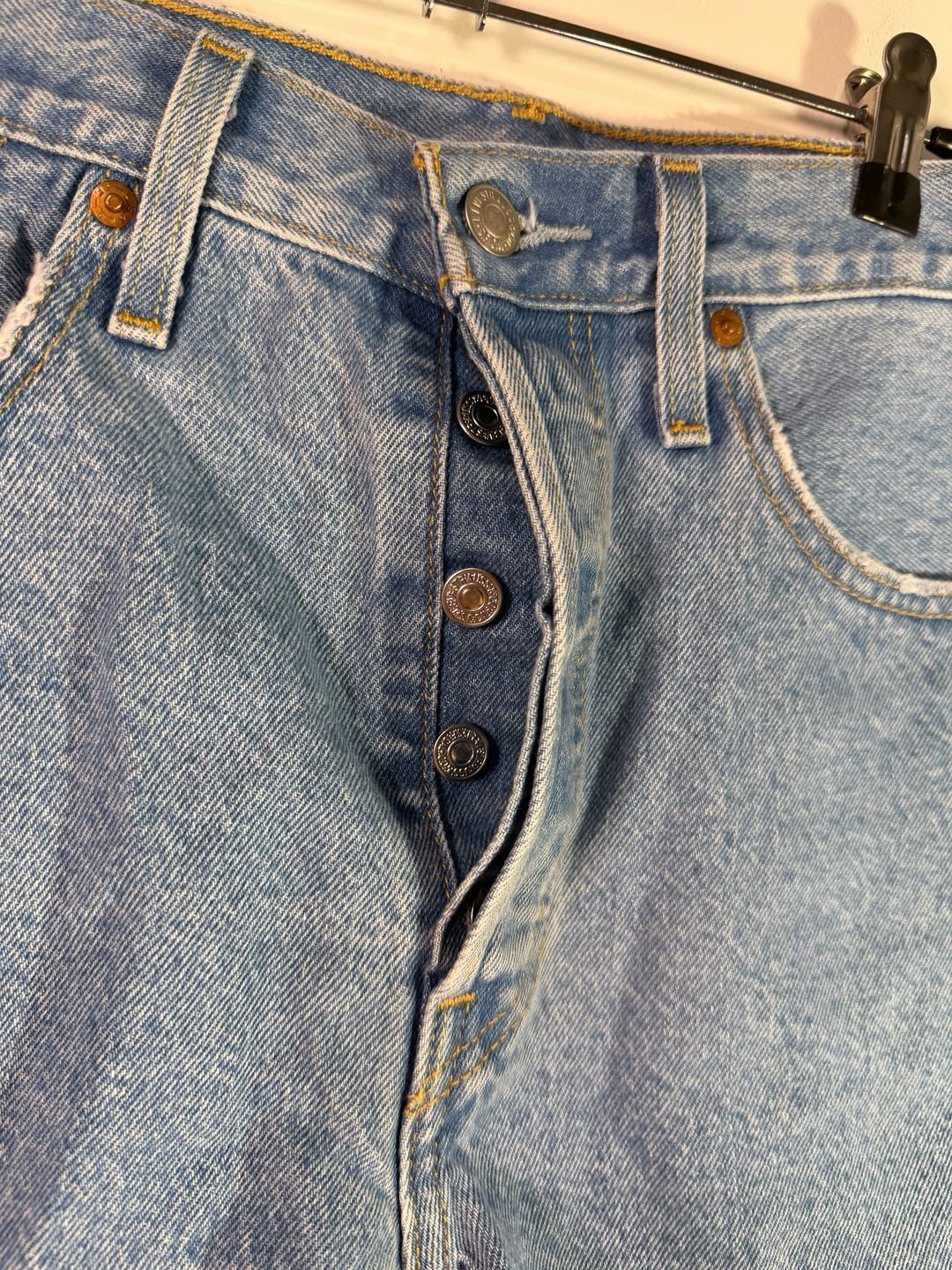 Levi's 501 Original Denim Shorts Size W30 Light Wash Raw Hem 9