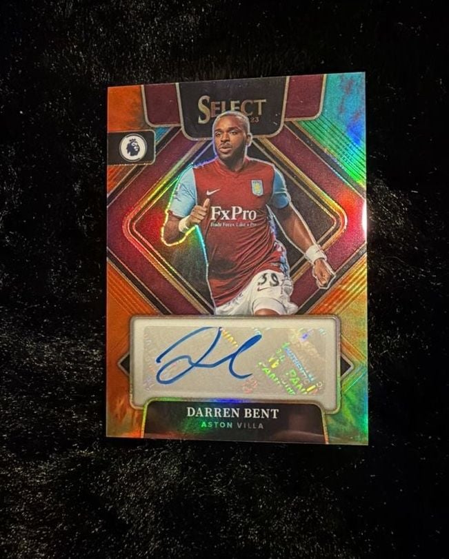 Panini Darren Bent Select Signatures Prizm Auto Aston Villa 16/25 #S-DBT 1