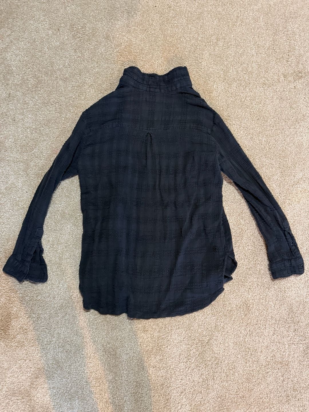 Billabong Button-Up Shirt Size M Black Long Sleeve Gauze Plaid 6
