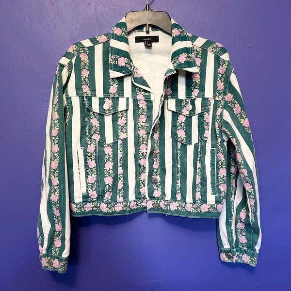 Forever 21 Denim Jacket Size S Green White Floral Striped Cropped