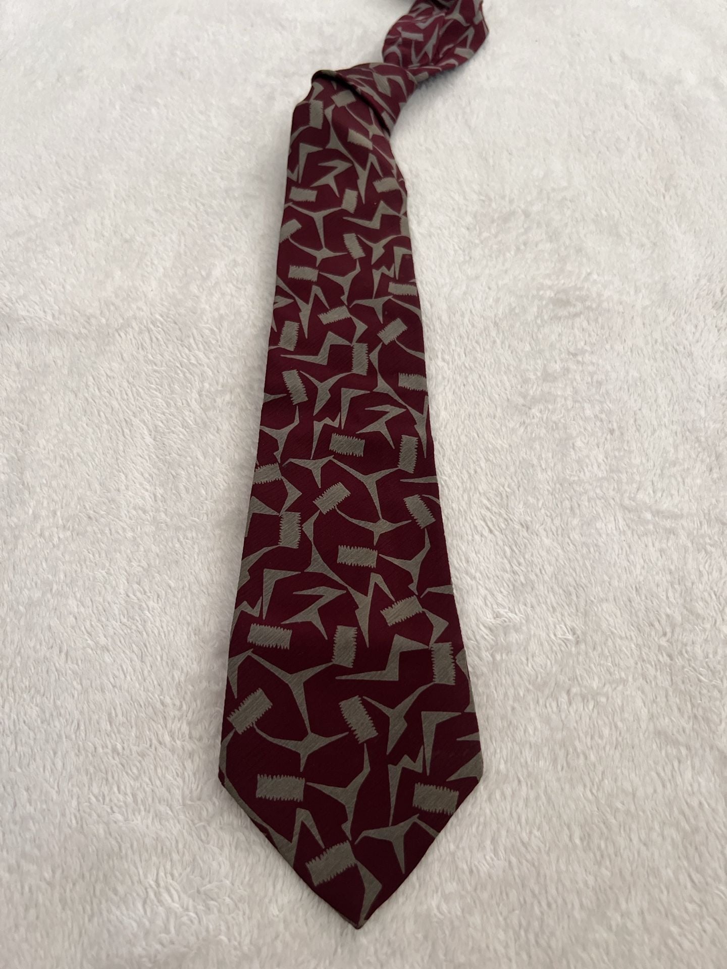 Vintage Abstract Geometric Silk Necktie Red Gray Italy 1