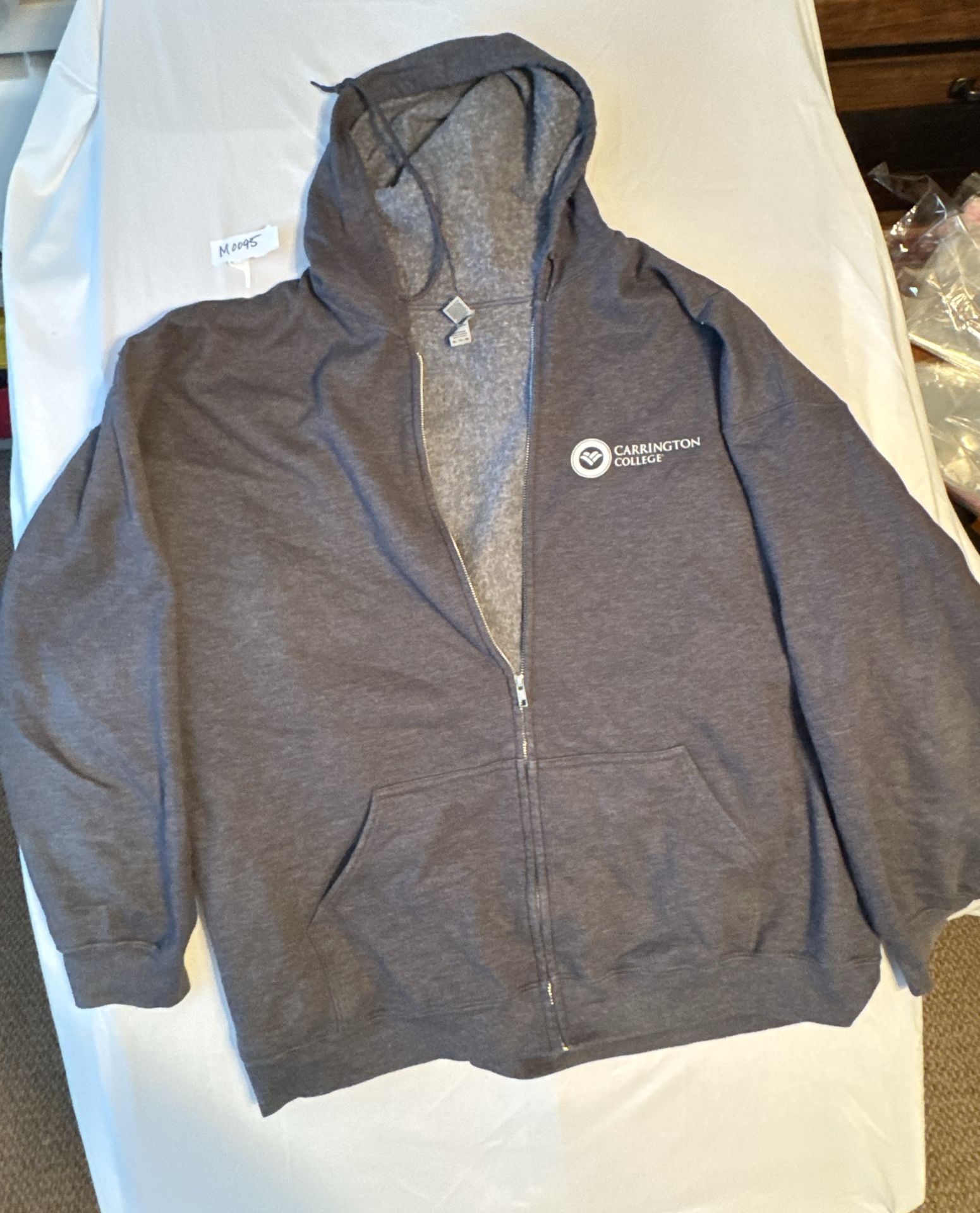 Gildan Carrington College Heavy Blend Zip Hoodie Size 3XL Gray 2