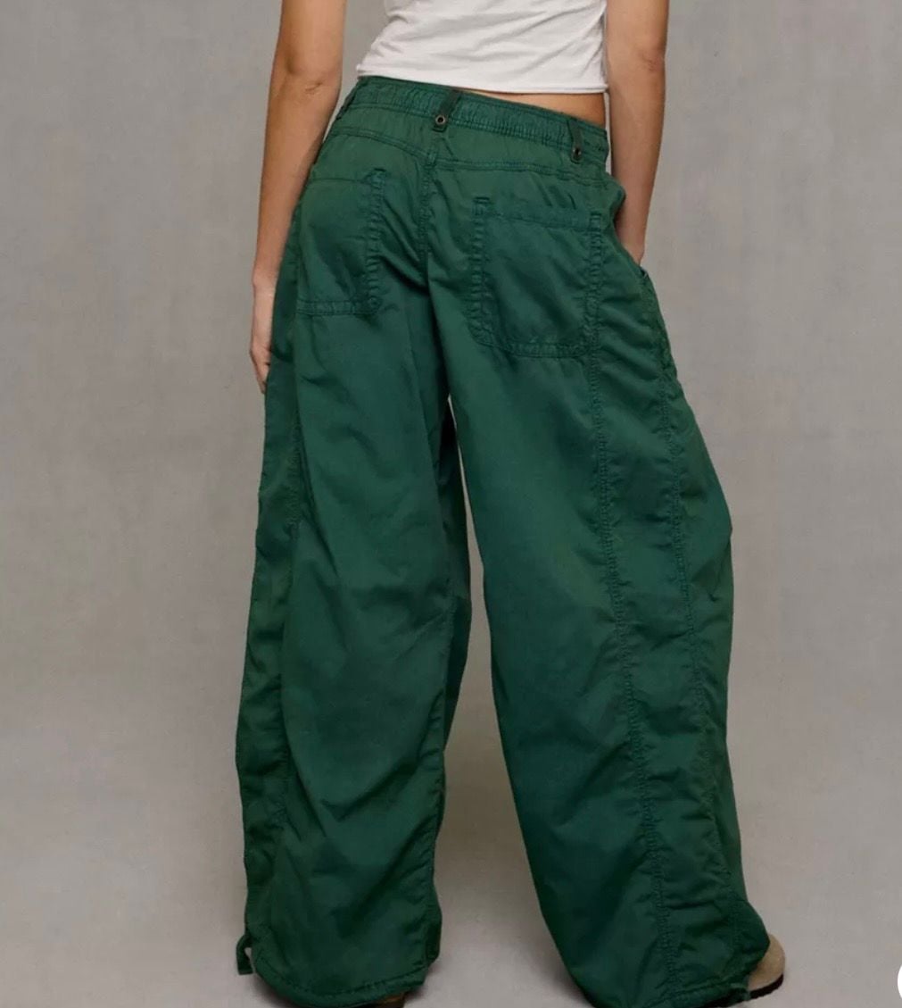 BDG Sunridge Mid-Rise Cargo Balloon Pants Size M 5
