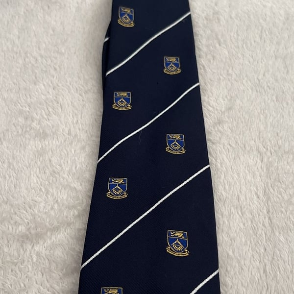 Goldlion Club Tie Navy Blue Crest Crest Shield Striped