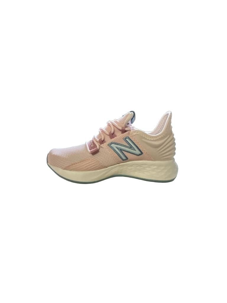 New Balance Fresh Foam Roav Size 12 Kids Pink Blue 2