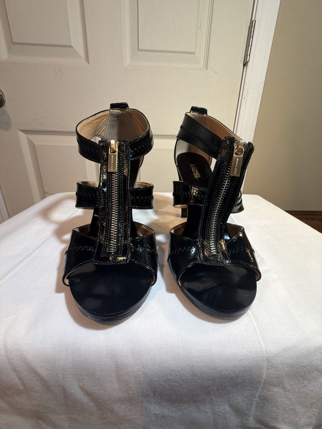 MICHAEL Michael Kors Berkley Heels Black Patent Leather Zip Front 2