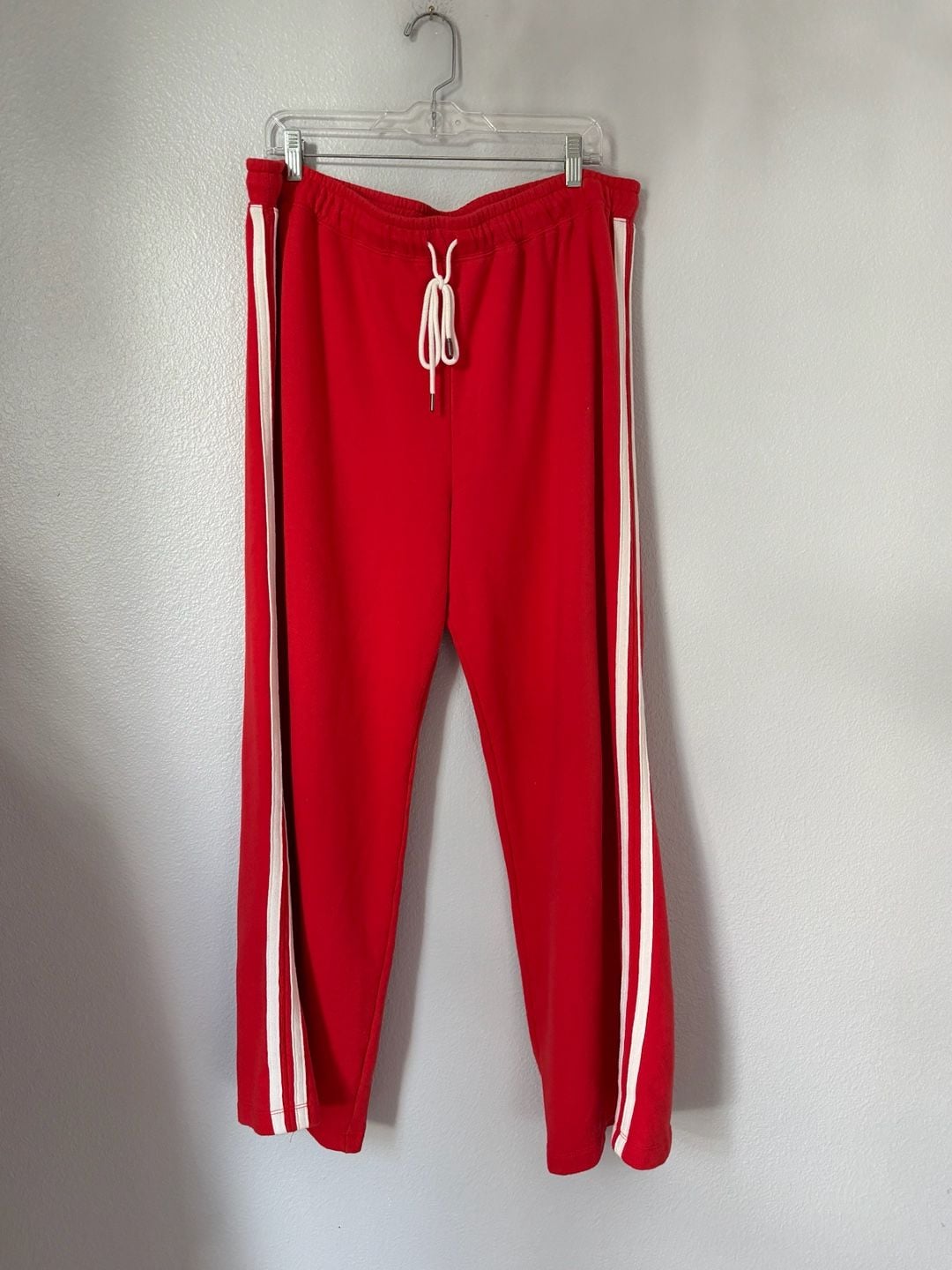 Universal Thread Two Piece Set Size L Red Lounge Set 5