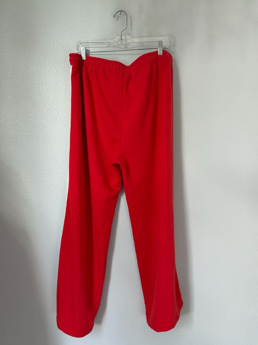 Universal Thread Two Piece Set Size L Red Lounge Set 6