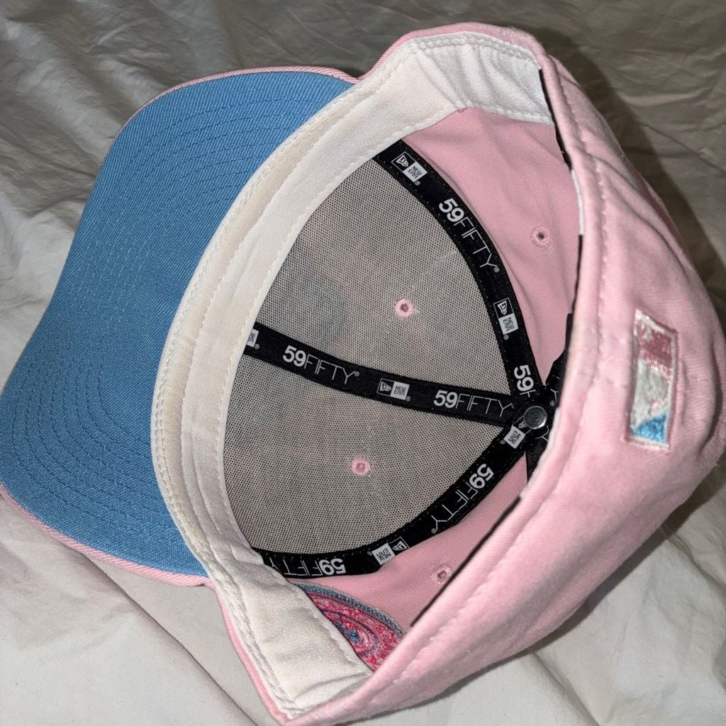 New Era Colorado Rockies 59FIFTY Fitted Hat Size 7 1/4 Pink Blue 1993 7