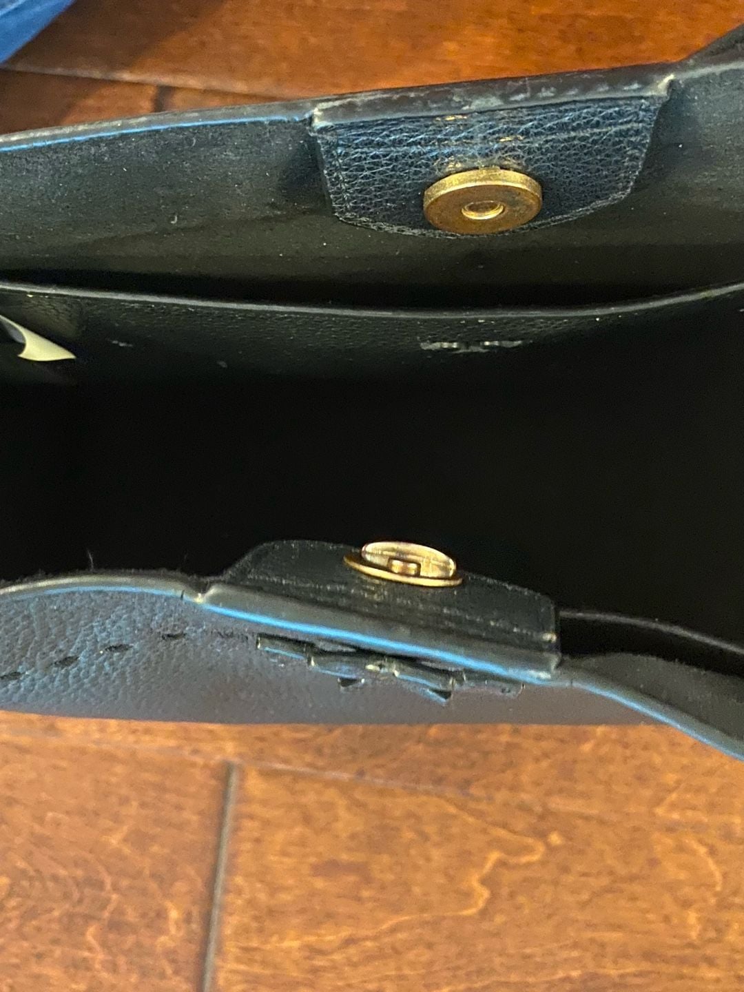 Tory Burch McGraw Black Pebbled Leather Bucket Bag Handbag 18