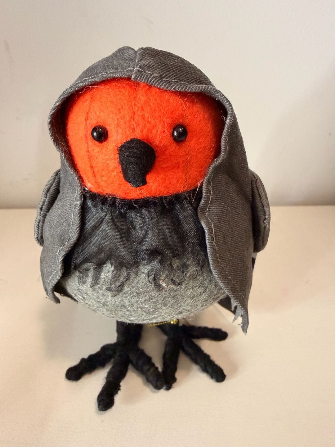 Target Hyde and Eek Featherly Friends Lewis Halloween Bird Figurine New 1