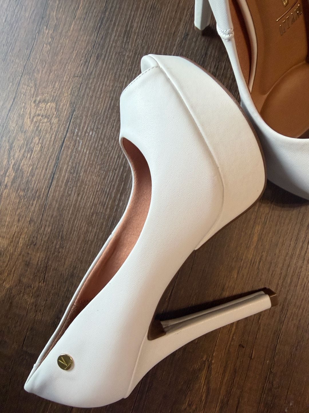 Vizzano White Peep Toe Platform High Heels Women’s Size 8 – New Without Box 11