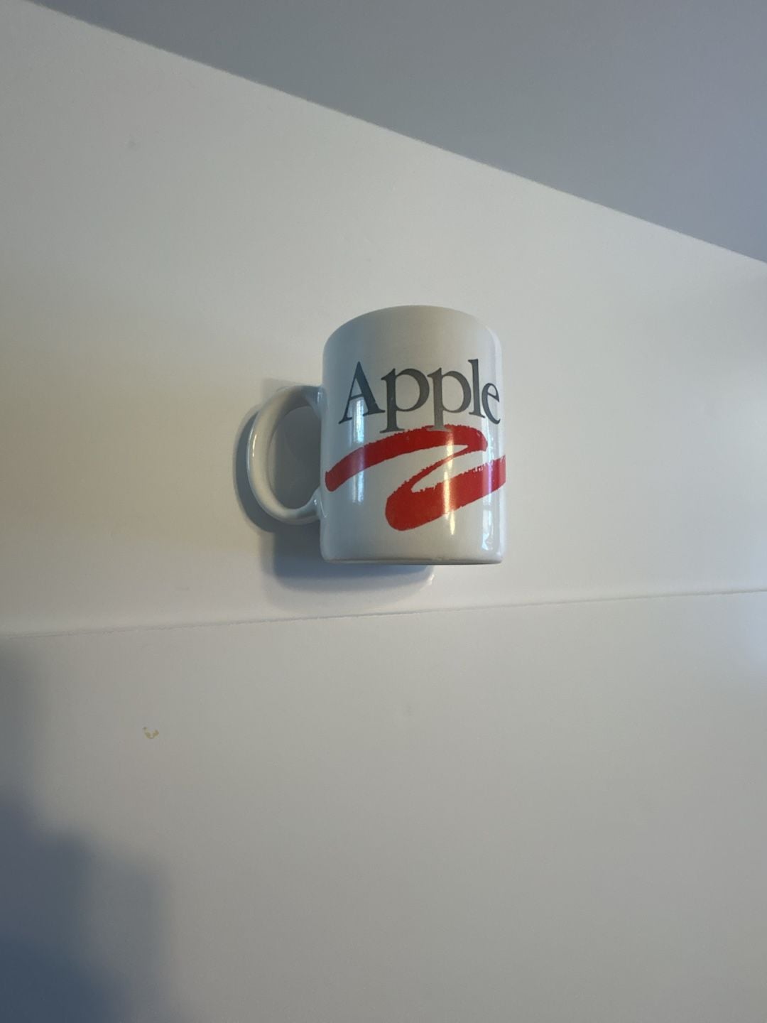 Papel Apple Computer Rainbow Logo Vintage Coffee Mug Japan 2