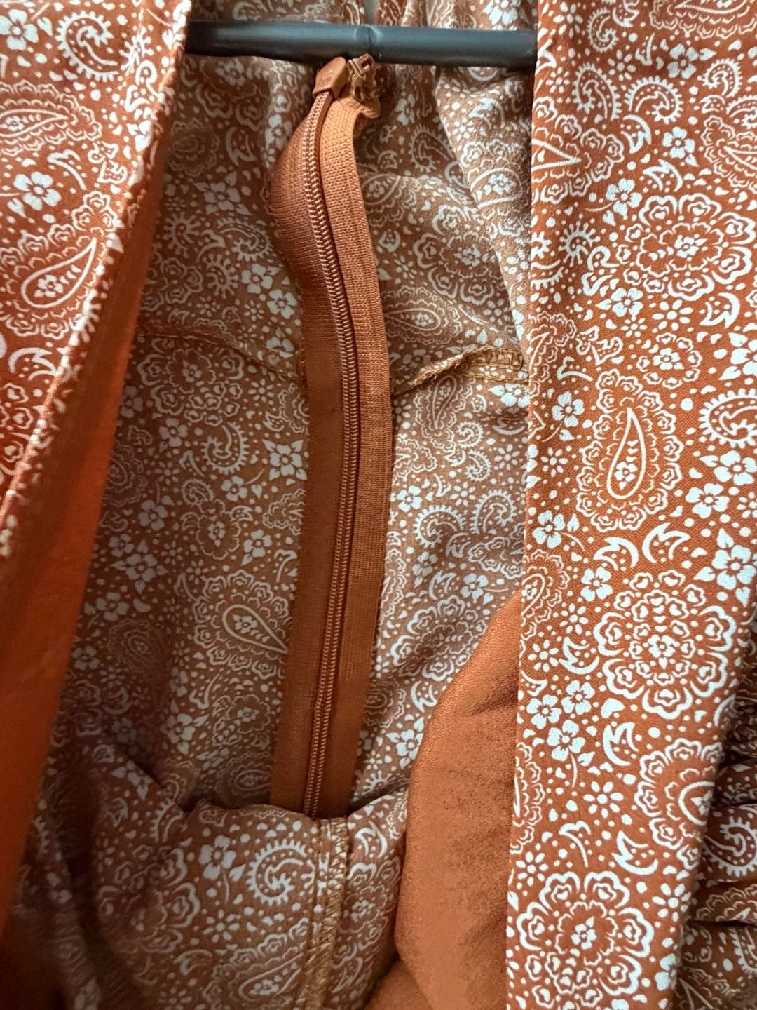 Forever 21 Paisley Romper Rust Long Sleeve V-Neck Open Back 6