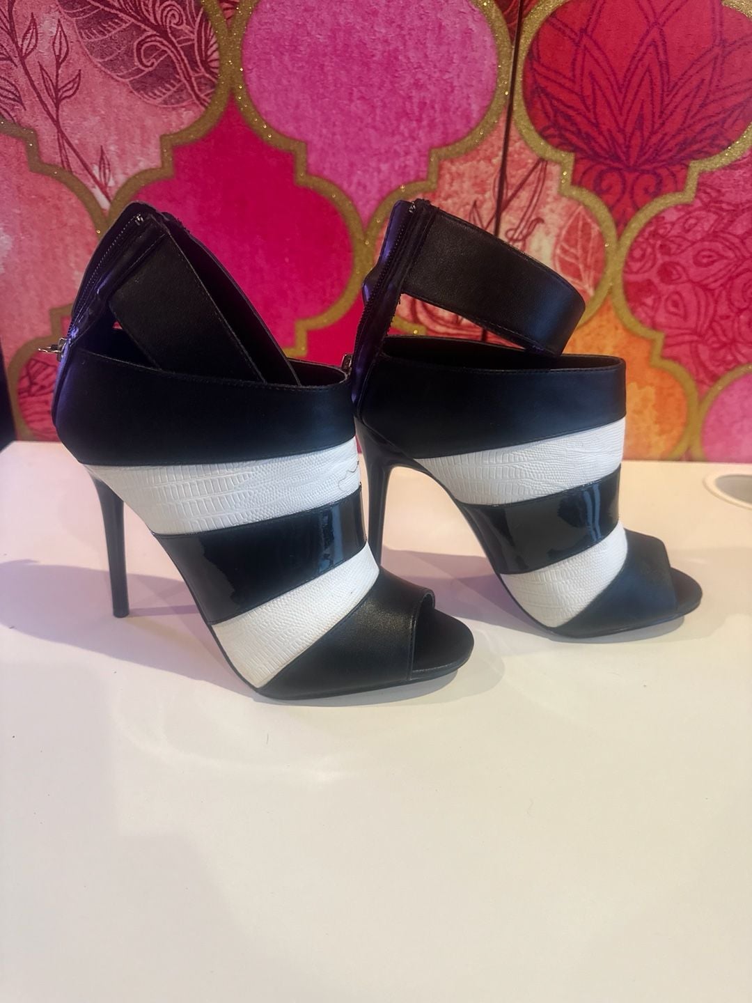 Beau + Ashe Black White Heels Size 8 3