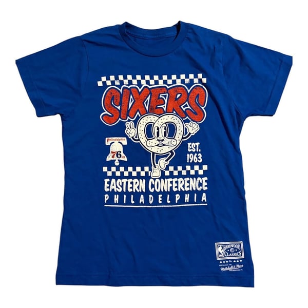 Youth Mitchell & Ness Philadelphia 76ers T-Shirt Size M Blue Graphic