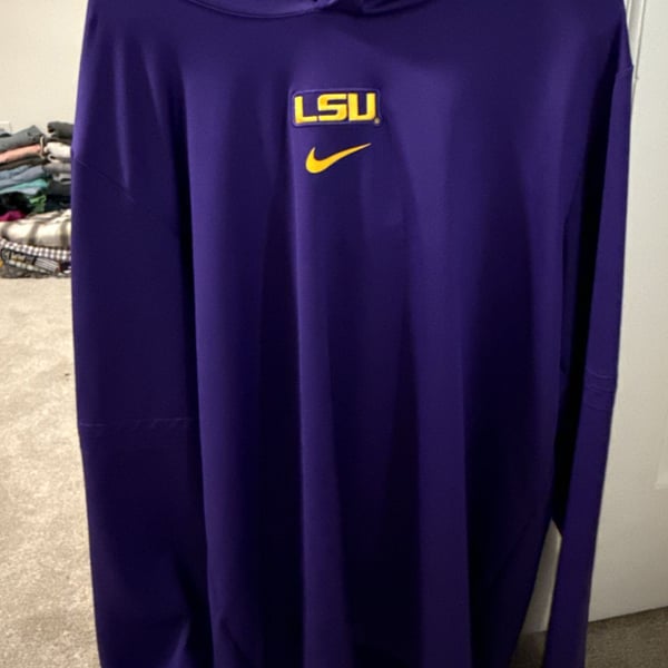 Nike LSU Tigers Dri-FIT Long Sleeve Hoodie Size XL Purple