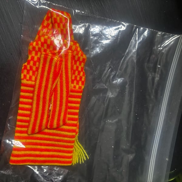Mattel Twiggy Twigster Mod Era Knit Mini Dress an scarf