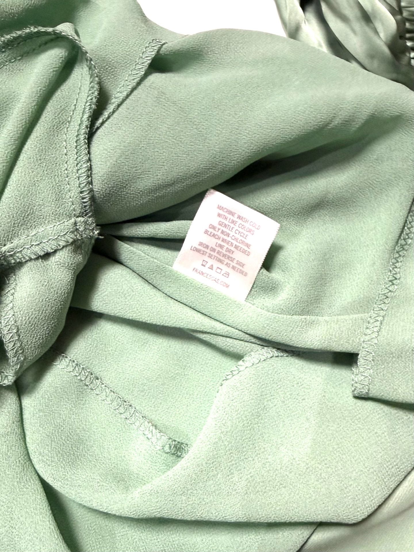 Mi Ami Women's M Sage Green Satin Romper Cottage-Glam Quiet Luxury Coquette Soft Girl Date Night Long Sleeve Surplice V-Neck Keyhole Back Smocked Cuffs Pockets 8