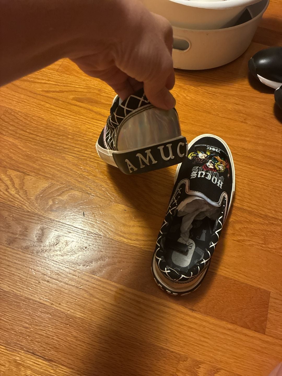Disney Hocus Pocus Slip-On Sneakers Size 6.5 Black 3