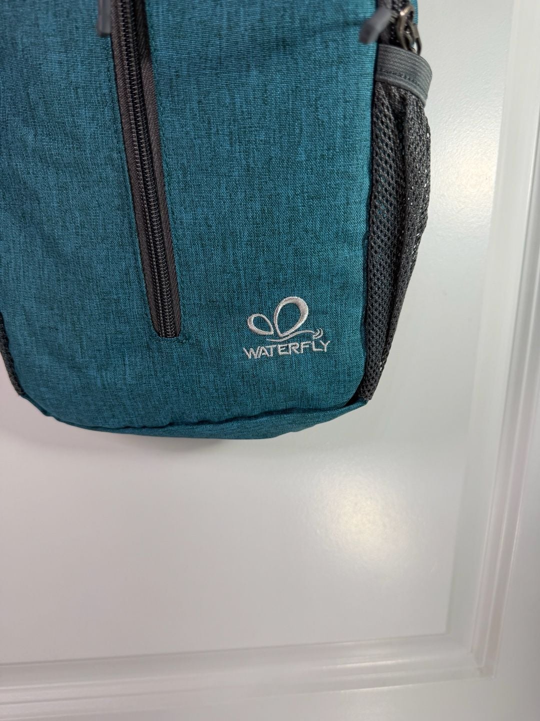 WATERFLY Crossbody Sling Backpack Teal Hiking Daypack 3