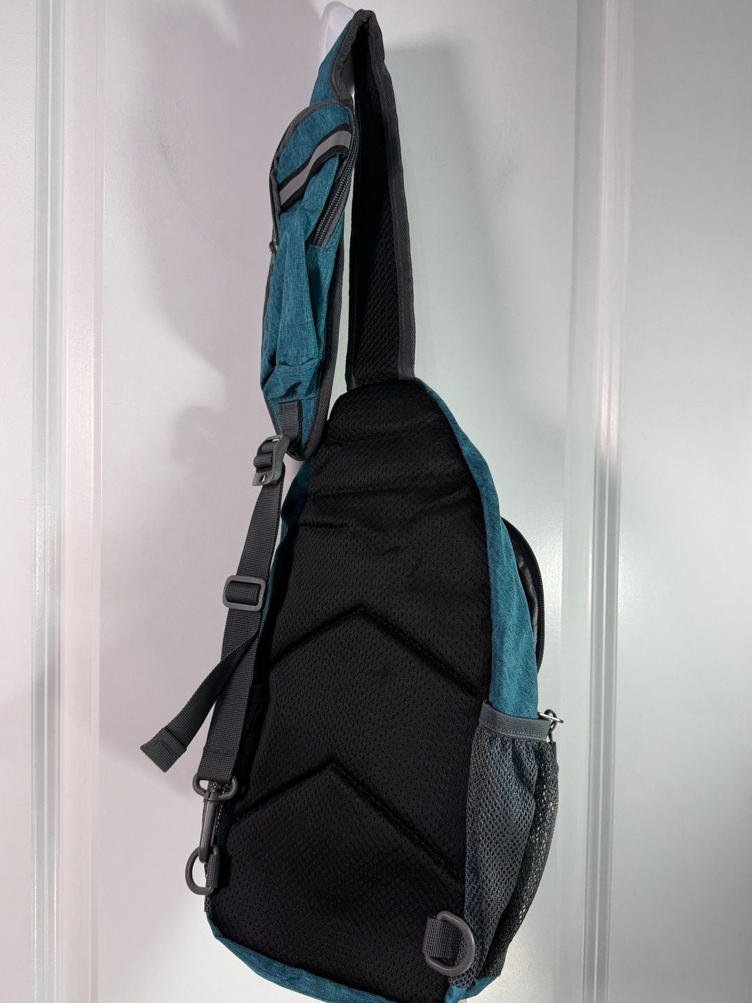 WATERFLY Crossbody Sling Backpack Teal Hiking Daypack 10