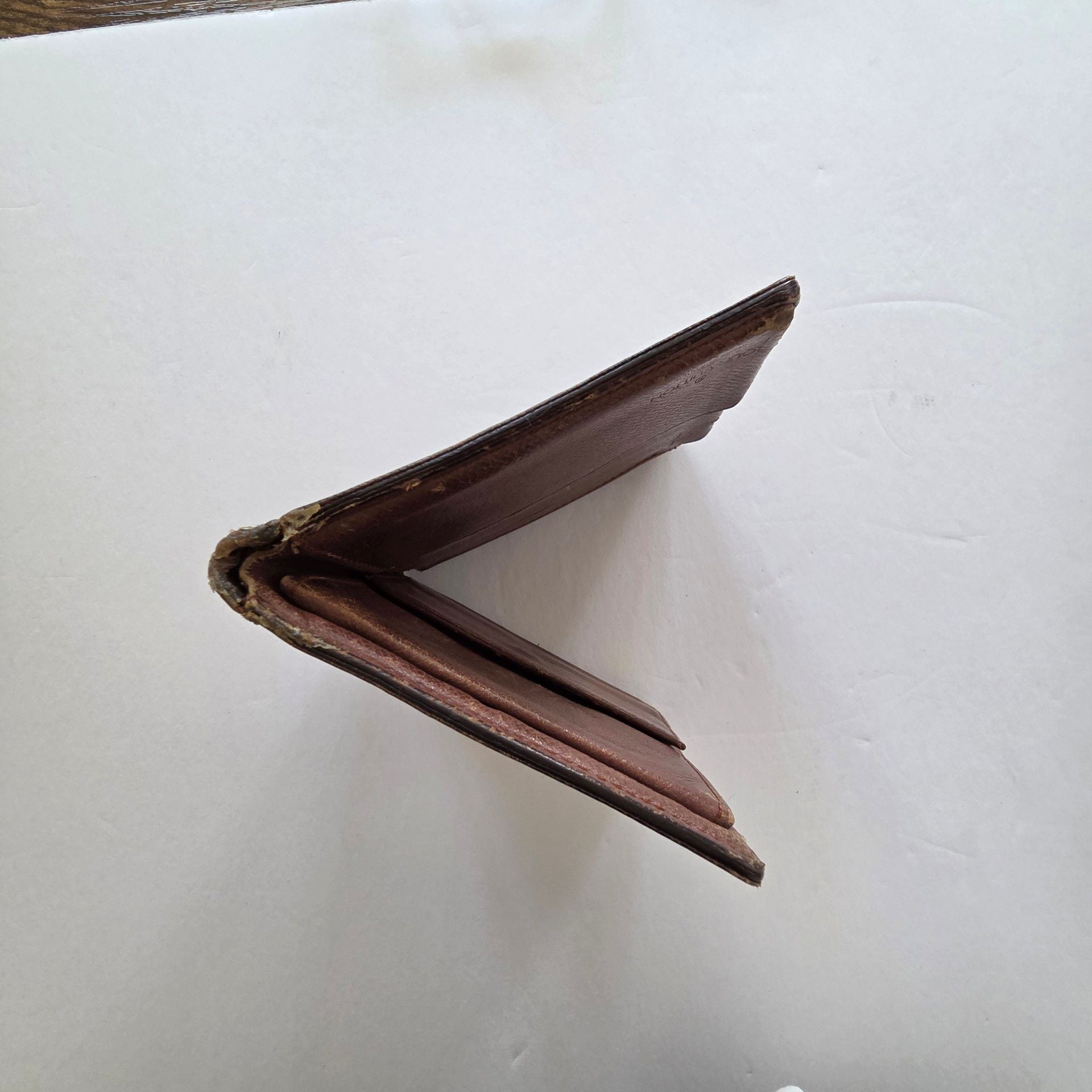 Louis Vuitton Monogram Wallet Brown Used 11