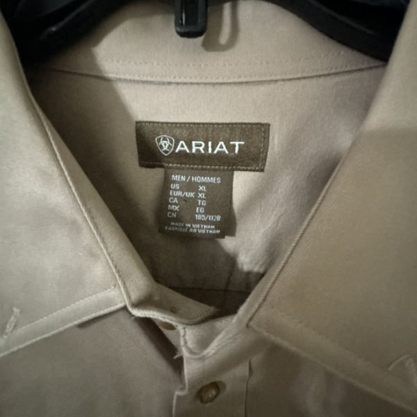 Ariat Long Sleeve Button Down Shirt Size XL Tan Twill Western