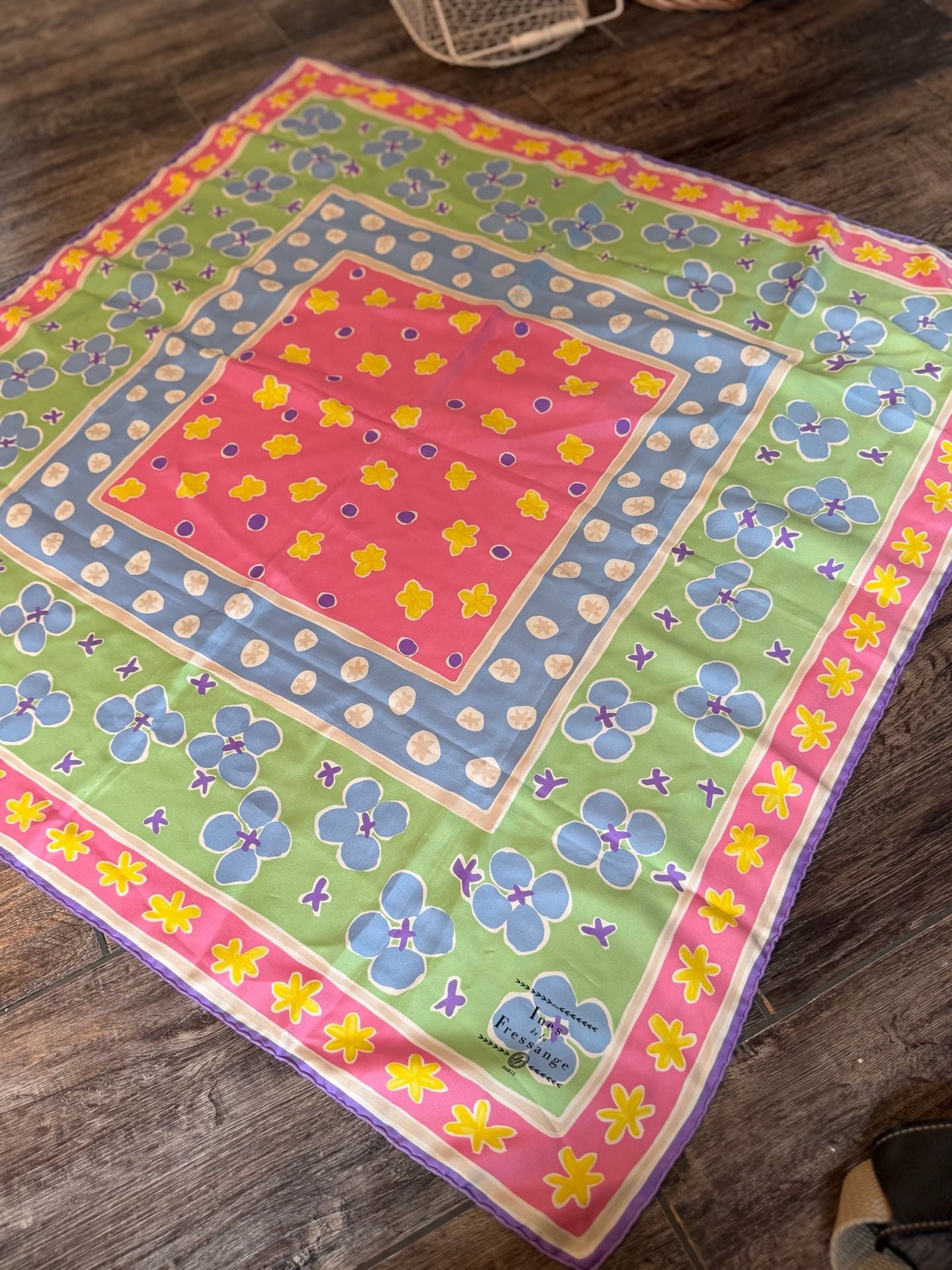 Ines de la Fressange Silk Scarf 35 x 35 Multi-Color Floral Square 5