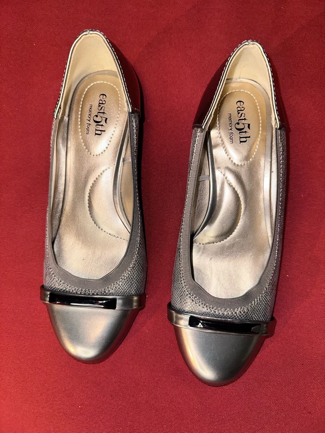 No.45 East 5th Memory Foam Silver Wedge Heels 2