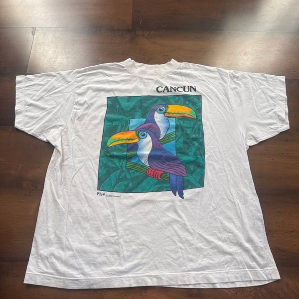 Vintage Peter Mussfeldt Cancun Toucan T-Shirt