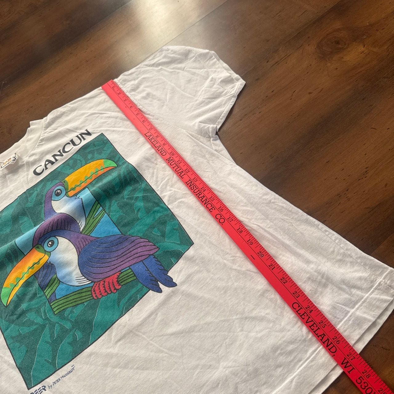 Vintage Peter Mussfeldt Cancun Toucan T-Shirt 8